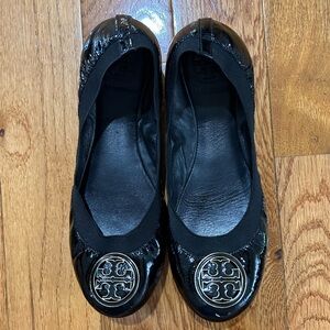 Tory Burch Caroline Black Patent leather Ballet Stretch Flats Women’s